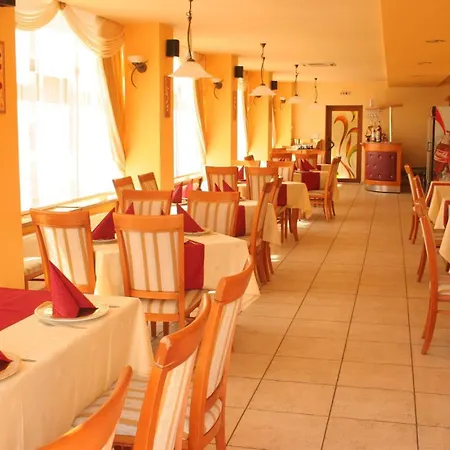 Konukevi Andronic 3*